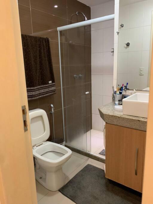 Excelente Apartamento 02 Qtos Proximo A Av Pelinca Luxo Apartment กัมโปส โดส กอยตากาเซส ภายนอก รูปภาพ